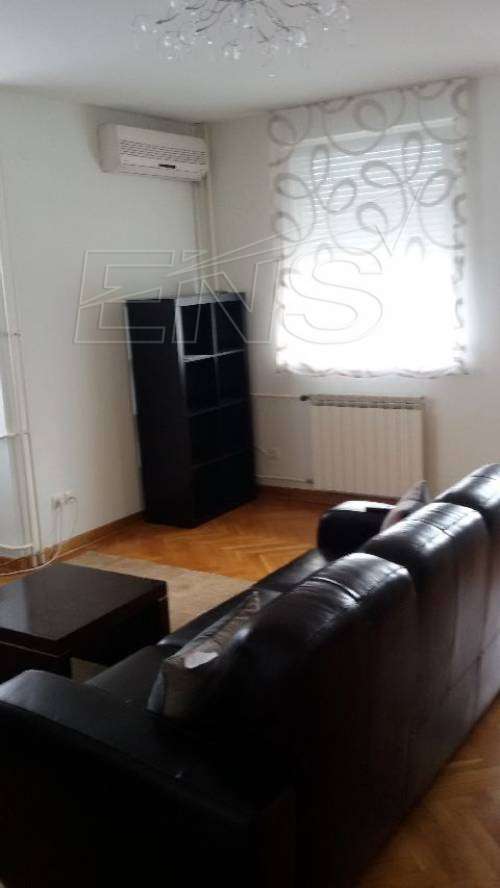 Blok 29, namešten dvosoban stan