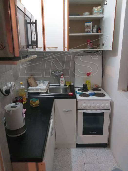 Terazije, namešten dvosoban stan