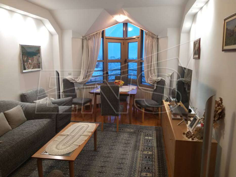Renoviran 3.0 stan kod Botaničke Bašte