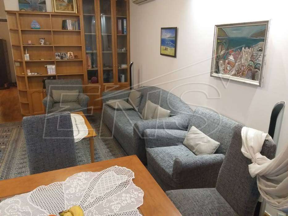 Renoviran 3.0 stan kod Botaničke Bašte
