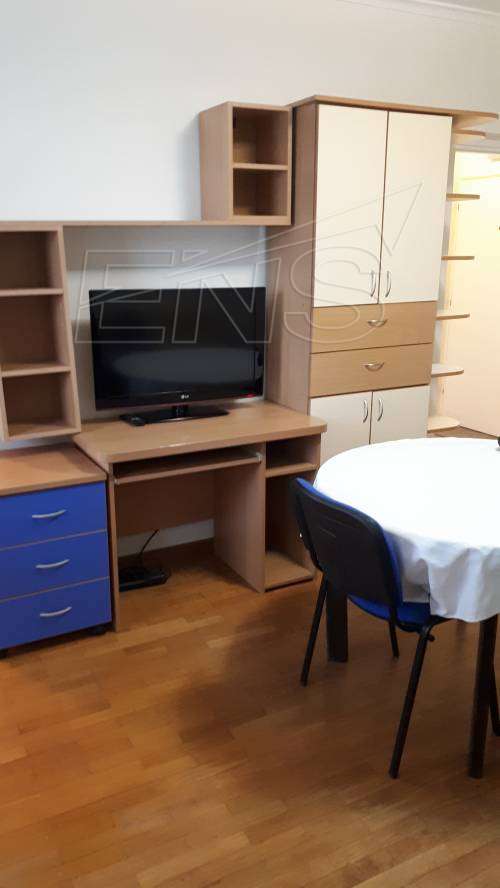 Blok 22, novija gradnja, namešten 1.5 stan