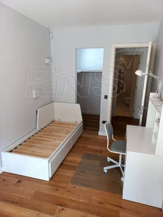 Dedinje, moderan penthouse