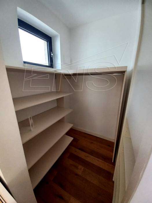 Dedinje, moderan penthouse