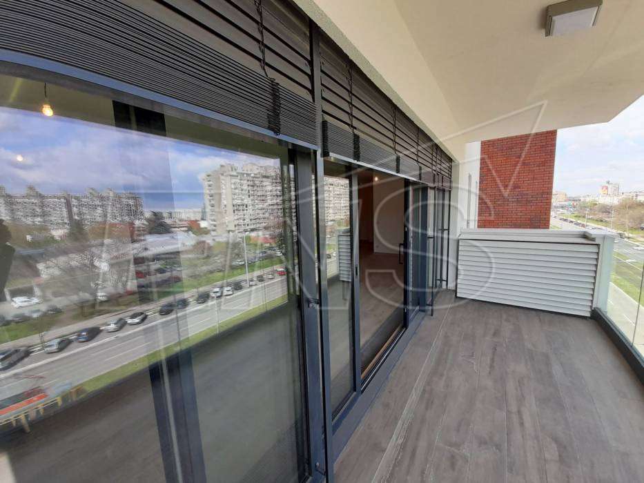 SQUARE 43, novogradnja 2020 stan sa garažom