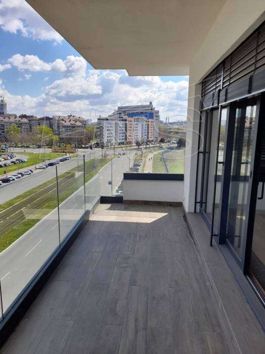 SQUARE 43, novogradnja 2020 stan sa garažom