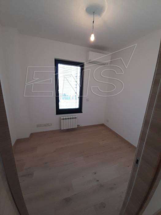 SQUARE 43, novogradnja 2020 stan sa garažom