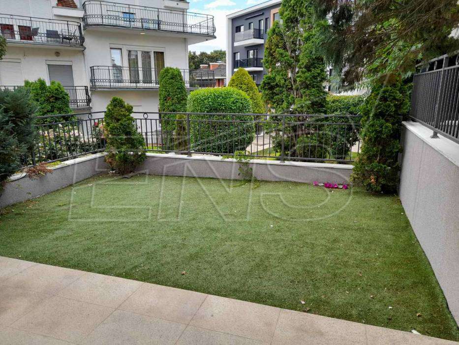 Renovirana kuća na Dedinju