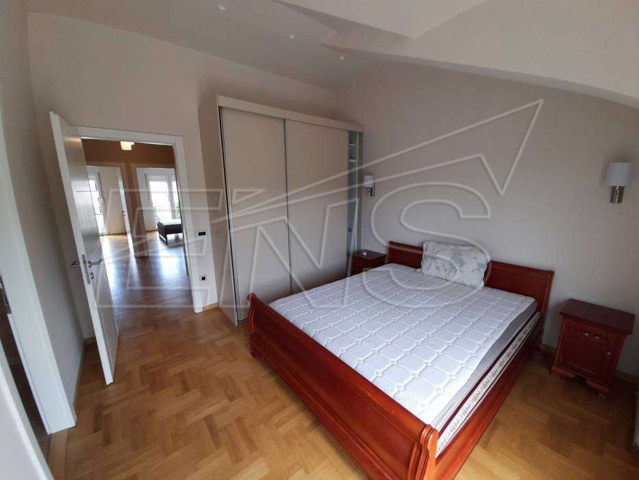Renovirana kuća na Dedinju